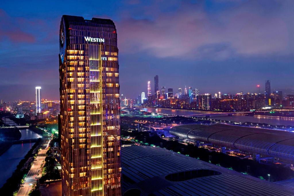 Pazhou / Canton Fair Complex
