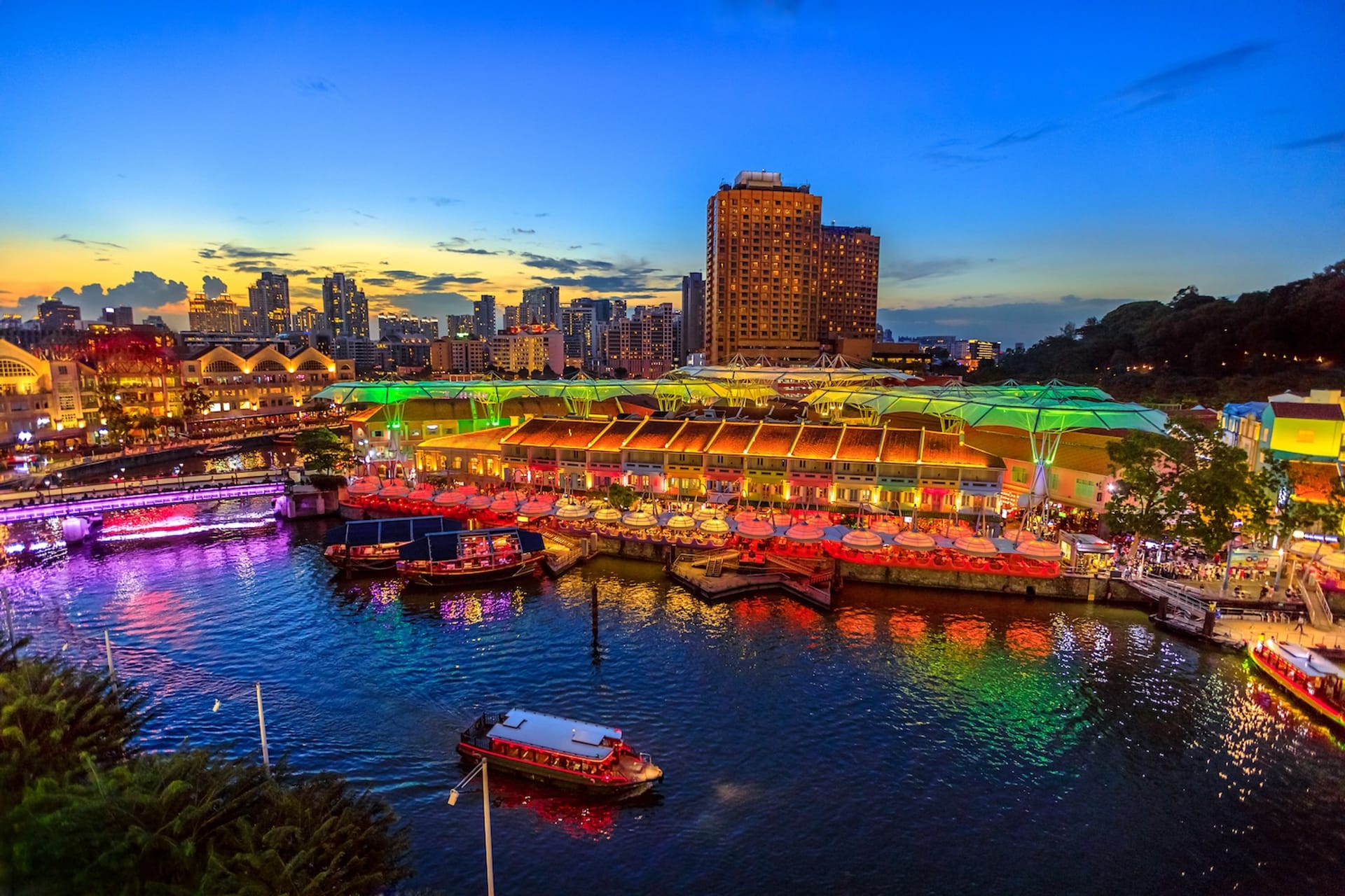 Clarke Quay & Singapore River