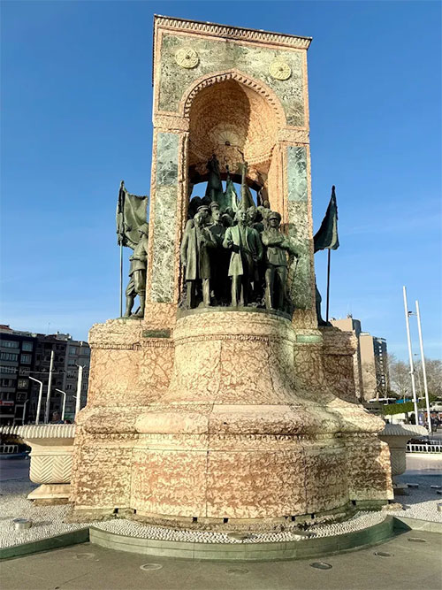 Taksim